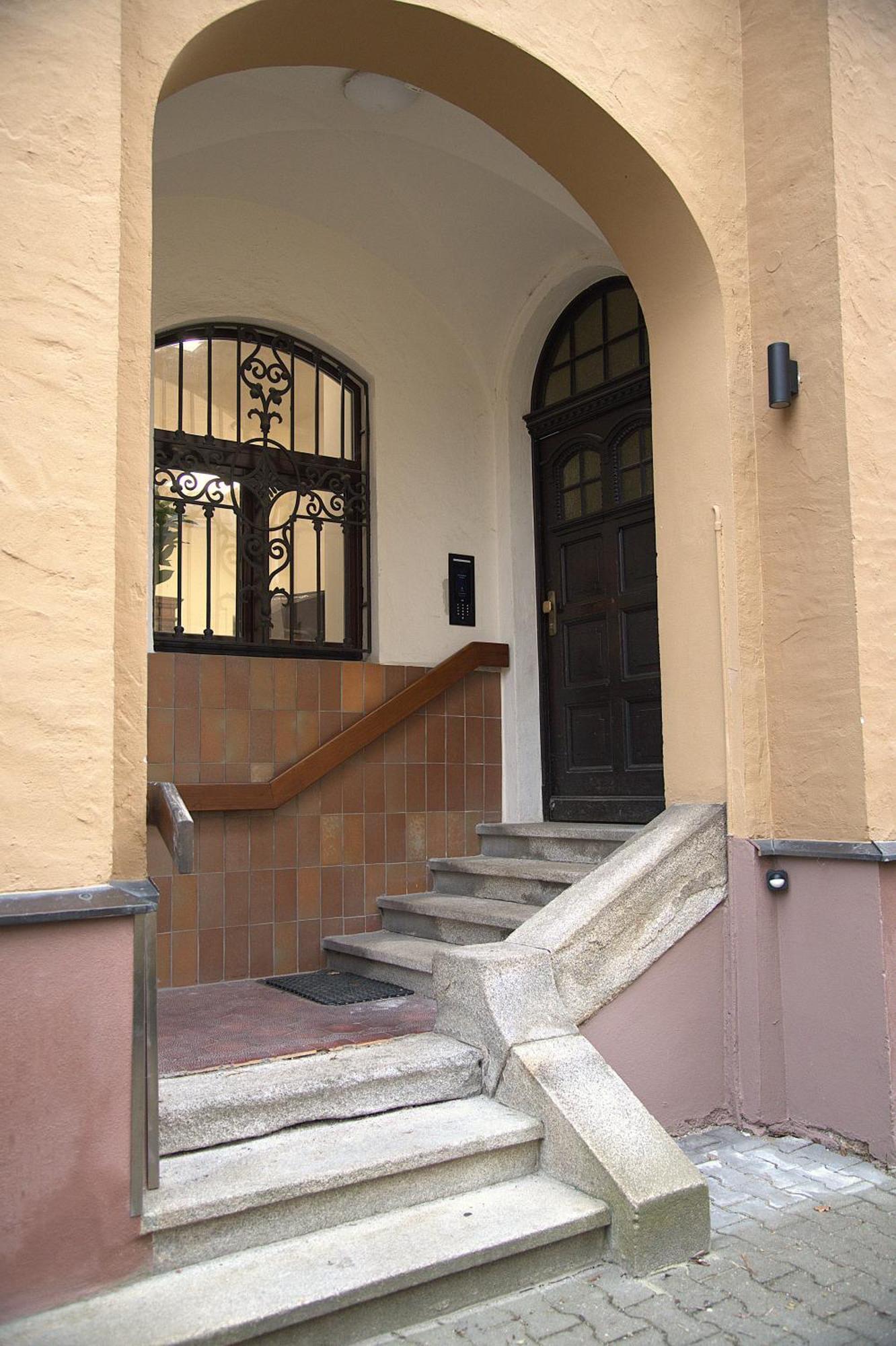 Die Stadtvilla Регенсбург Экстерьер фото